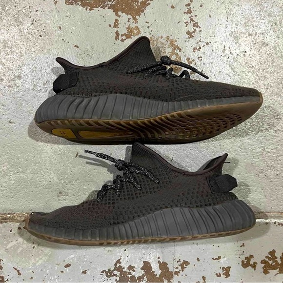 Yeezy Boost 350 V2 ‘Cinder Reflective’